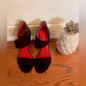 Stuart Weitzman heels 7.5